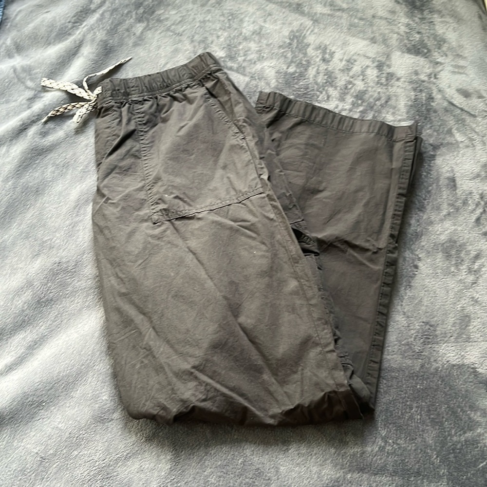 Dark grey Aerie cargo pants new with tags